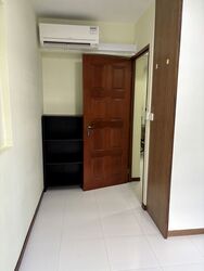 Blk 49 Pine Green (Geylang), HDB 4 Rooms #582418281